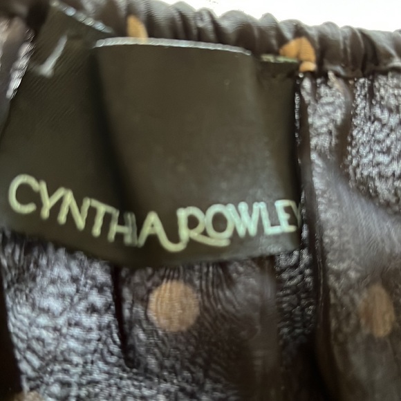 Polkadot blouse - Picture 4 of 5